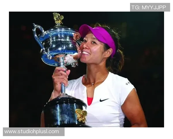 武汉羽毛球队凭借59分稳居大满贯积分榜首位展现强劲实力