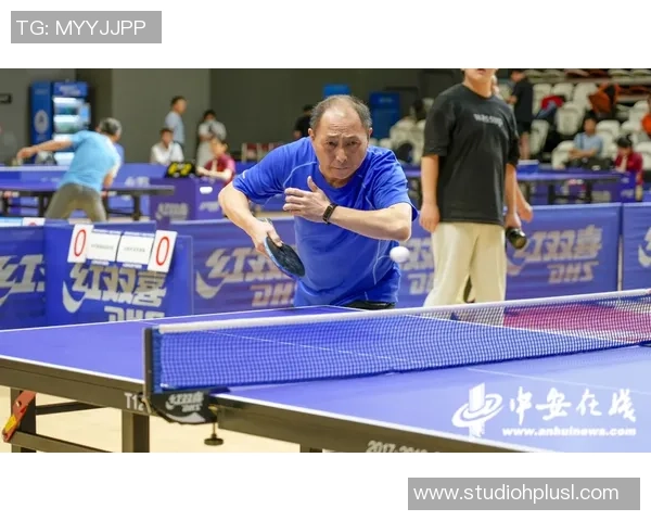 深圳乒乓球队的崛起与奋斗历程揭秘大师赛背后的成长故事